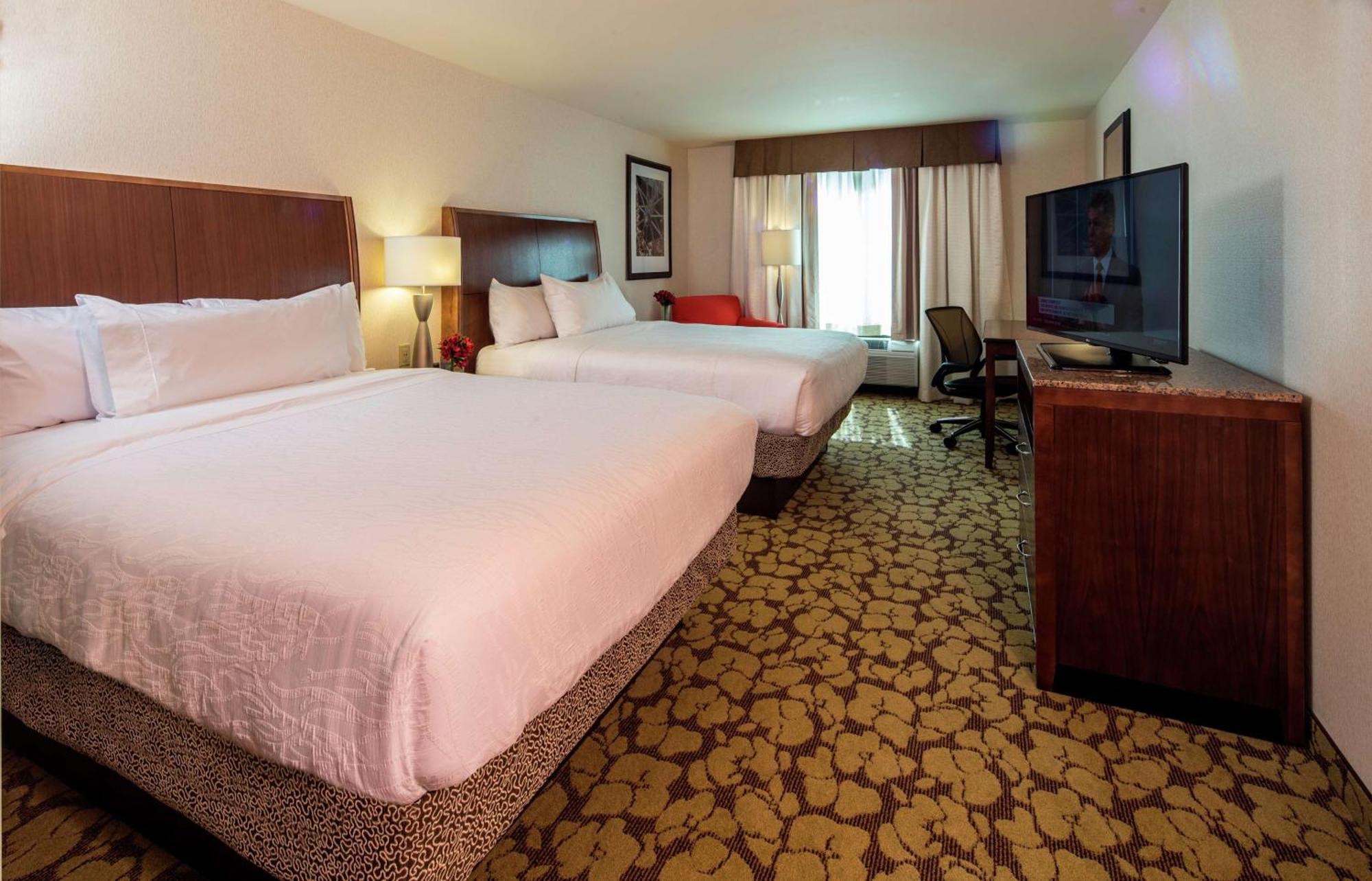 Hilton Garden Inn Uniontown Eksteriør bilde